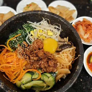 Dolsot Bibimbap