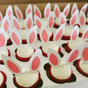 Bunny themed birthday cupcakes