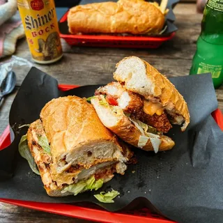 Fried chicken po boy