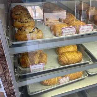 Ham and Cheese Croissant are good here