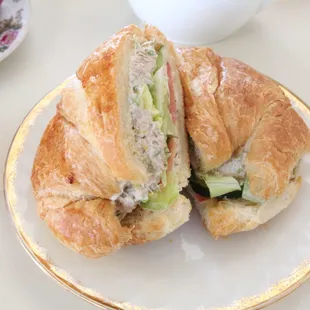 Tuna on croissant sandwich to-go
