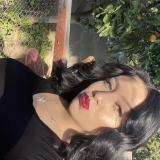 Leslie N.