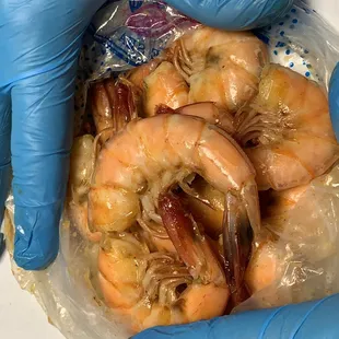 Harvested off the Carolinas in the Atlantic Ocean, our steamed shrimp!