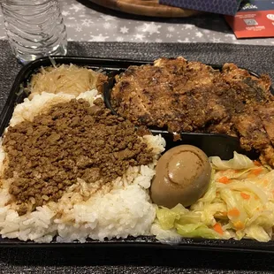 Taiwanese Fried Chicken cutlet bento