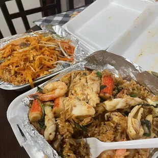 Combination Pad Thai 53.South Seafood Fried Rice