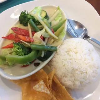 L21. Green Curry Lunch