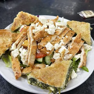 Greek chicken perching salad