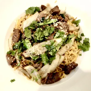 Garlic Noodles with Shaking Beef - So Flavorful!