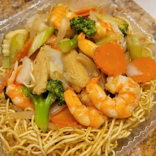 Prawn Chow Mein,  crispy noodles