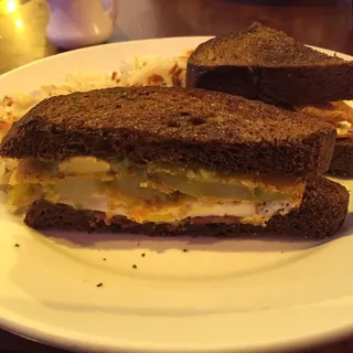 Southern Slammer Sandwich** ***