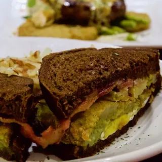 Southern Slammer Sandwich** ***