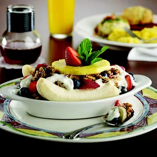 Bwi Breakfast Banana Split** ***