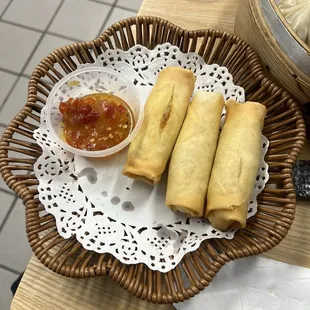 Egg rolls were so good! Came w 4 !