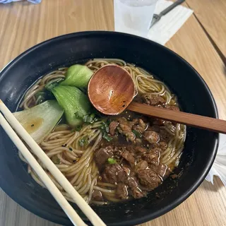House Special Beef Rice Noodle