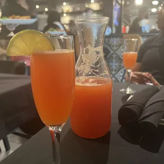 Bottomless Mimosa A-La-Cart