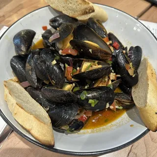 Garlic Mussels