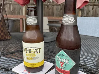 Sidestreet Bar & Grill