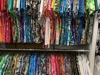 T&L Muumuu Factory