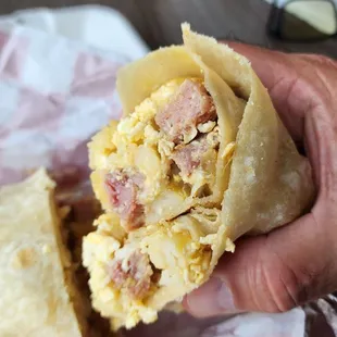 Ham &amp; Eggs Breakfast Burrito