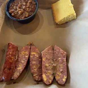 Jalapeño sausage with Baked Beans and cornbread