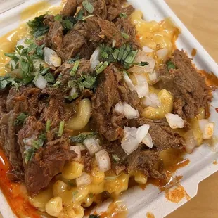 Birria Mac and cheese (available only on Wednesdays and Thursdays at the time of my review)
