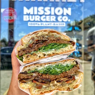 Steakhouse Bleu Burger