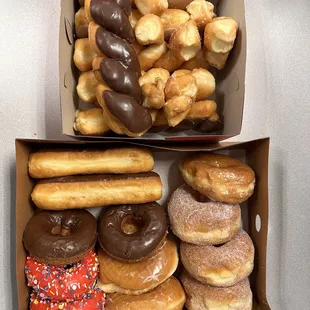 Sugar donut, sprinkles, chocolate, glazed, twist, maple bar