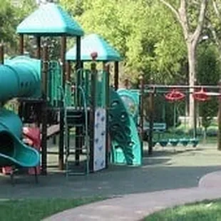 Mission Hills Playground