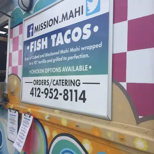 Mission Mahi food truck.