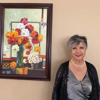 Shari R.