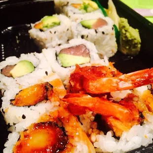 Got a little over-eager and forgot to take a picture before I started eating. Whoops. Very good rolls, though!
