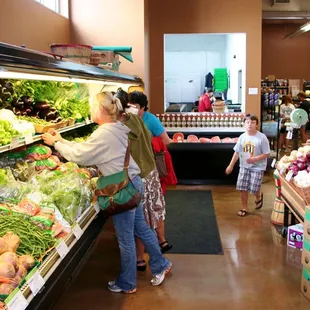 Mississippi Market, 500 7th Street West, St. Paul, MN 55102. Photo by Shaw-Lundquist Associates Inc.