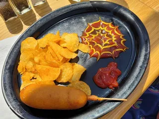 Muddy Waters Bar & Grill