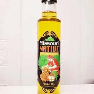 Pecan Oil: High smoke point, cold pressed, unrefined &amp; heart-healthy. Great for cooking, baking &amp; sauteing. Use for salad dressings &amp; dips.