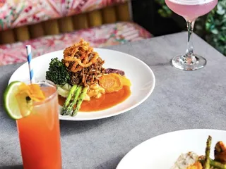 Wilson Hardware Kitchen & Bar