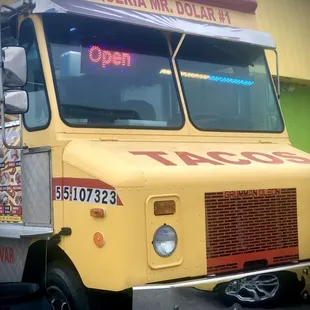 February 2020. Cash only Mexican food truck. For to go orders call 405.549.5497.