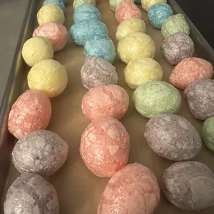 Warhead Puffs! Freeze dried Warheads.