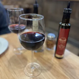 Love they serve wine imported from Italy.