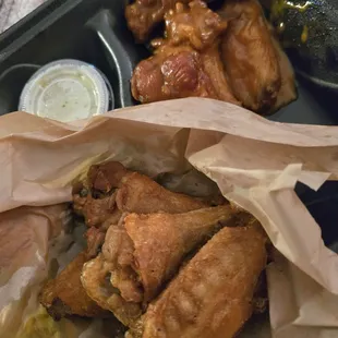 10 count party wings; 1/2 seasoned &amp; 1/2 honey gold..
