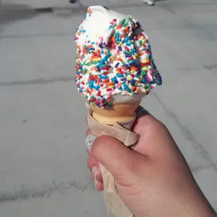 Needs no explanation..DUH!