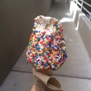 Rainbow cone