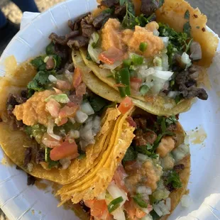 Asada Tacos with fixings