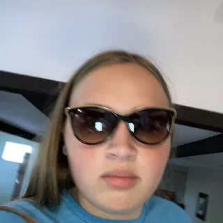 Anna R.