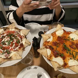 Star Beckham (on the left), Star Luca (on the right)