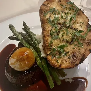 Grilled Tenderloin of Beef, Bordelaise Style, Olive Oil Roasted Asparagus & Horseradish Whipped Potato