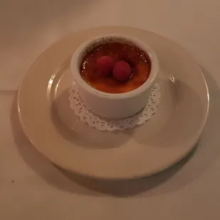 Vanilla bean crème brulée