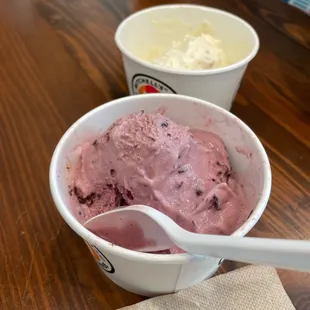 Black cherry chocolate chunk and key lime pie. Yum!