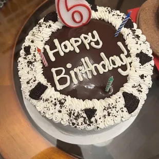 Cookie &amp; Cream ice cream cake