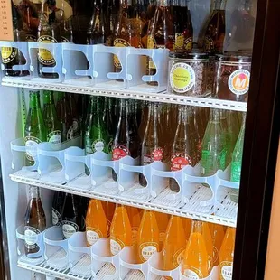 To go drinks and sauces