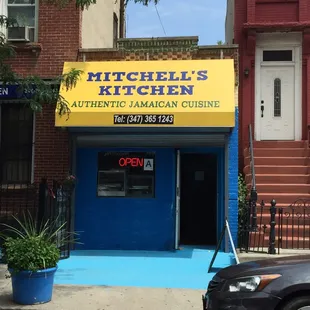 the entrance to the restaurant